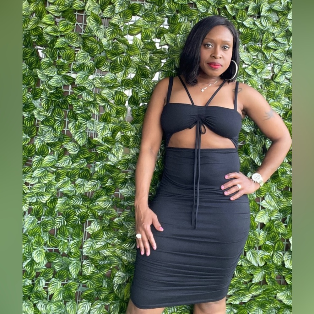 Black ruched dress